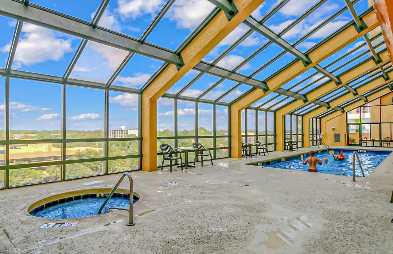 Oceanfront 1 Bedroom Suite With Beautiful Decor And Accents Caravelle Resort 1039 Sleeps 6 Guests Мертл-Біч Екстер'єр фото